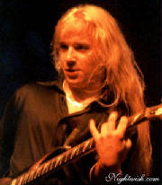 live-emppu4.jpg