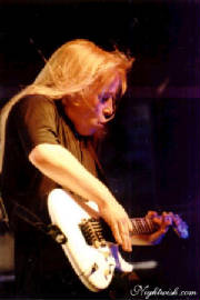 live-erno2.jpg