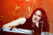 live_tuomas-a-.jpg
